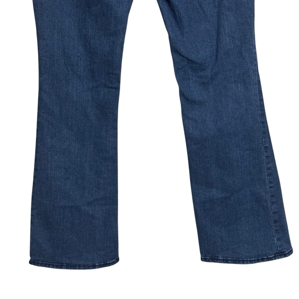 True Religion BECCA mid rise bootcut Jeans